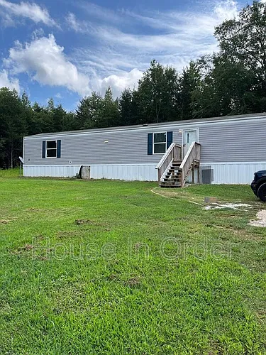 124 Shamrock Park Dr Photo 1