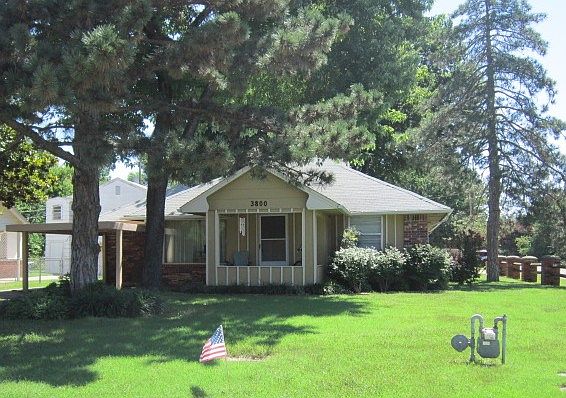 1st image of 3800 N Redmond Ave