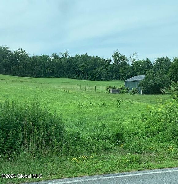 5th image of 377 Tamarac Road