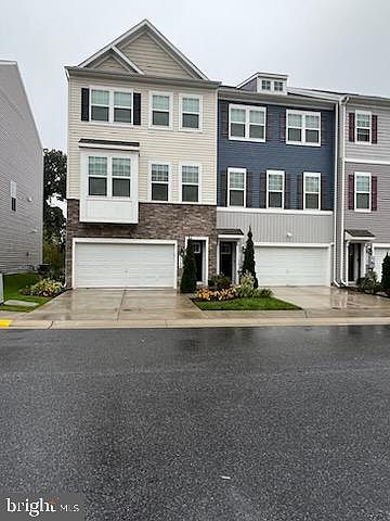 1st image of 7756 Venice Ln