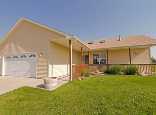6345 Blue Roan Rd, Cheyenne, WY 82007