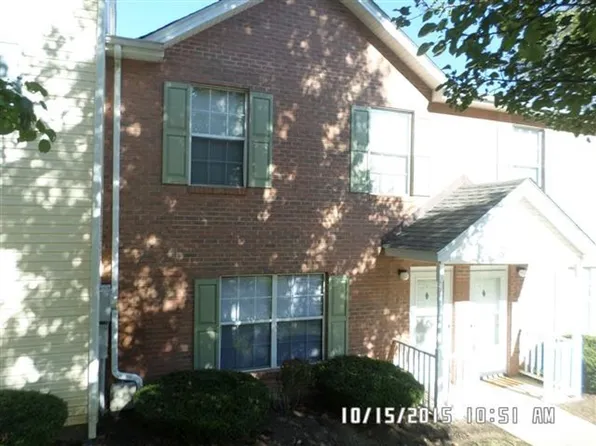 402 Laurence Ln, Blacksburg, VA 24060