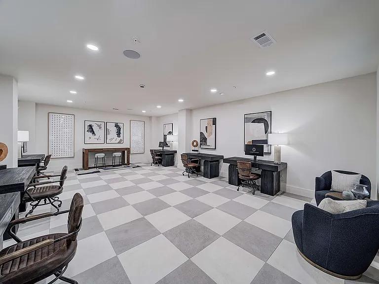 Cortland West Plano — Photo 46