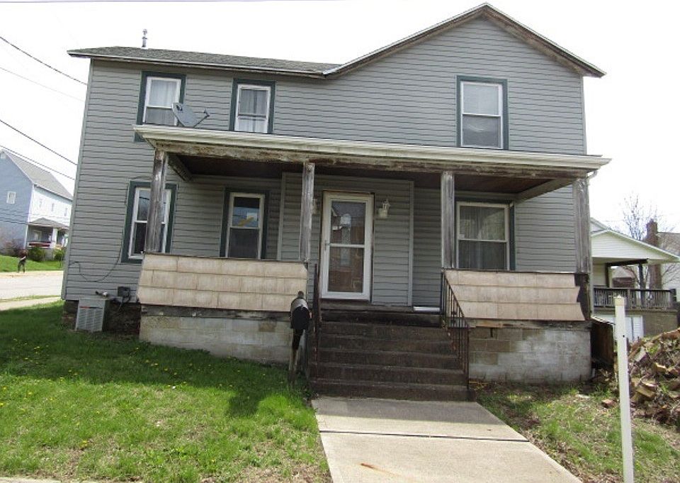1st image of 228 Arabella St