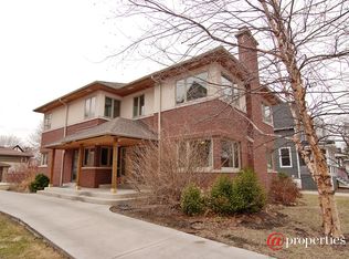 709 Belleforte Ave, Oak Park, IL 60302