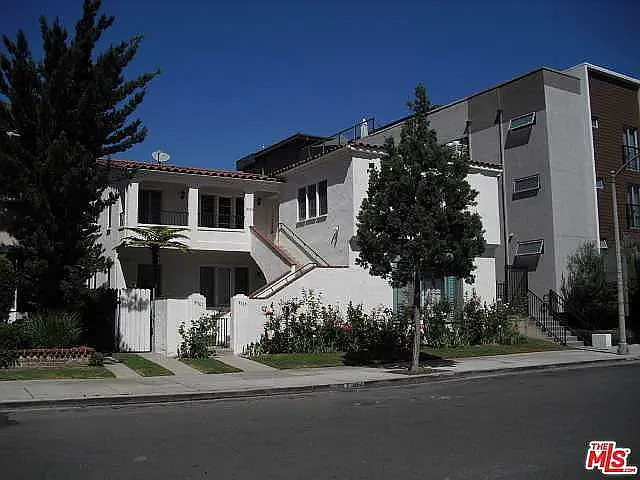 9963 Durant Dr — Photo 1