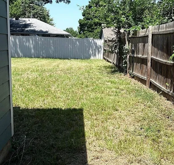 613 N Cherry St #A — Photo 14