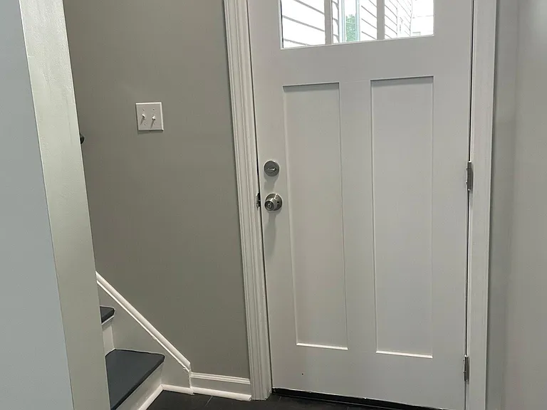 129 Van Voast Ave — Photo 7