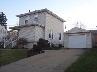 23 1st St, Houston, PA