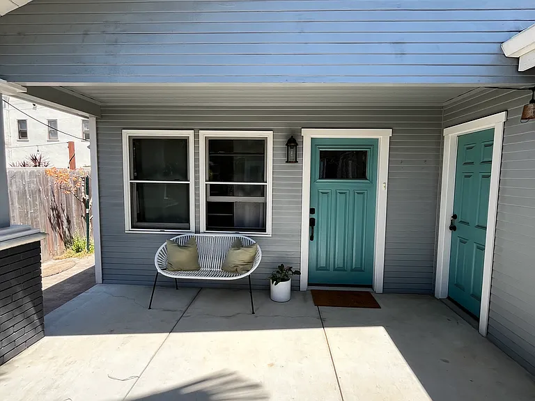 642 Euclid Ave — Photo 1