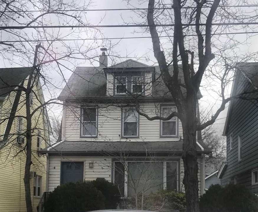 1st image of 8811 Lyman St Floor 1