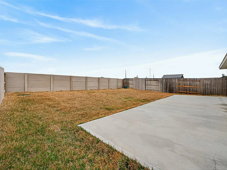 6523 Water Oak Green Ln — Photo 29