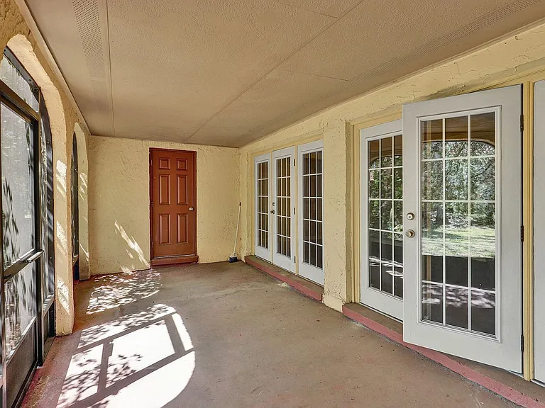 3918 La Mirada Dr N #3 — Photo 4
