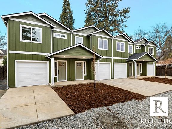 2nd image of 565 G St Unit 1