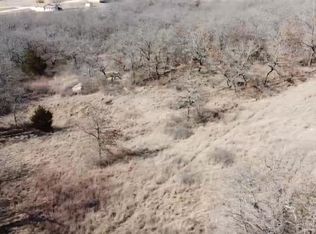 121 Cliffview Dr, Nocona, TX 76255