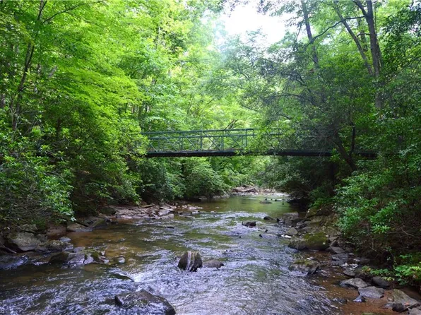 1425 Lum Hall Rd, Lawsonville, NC 27022