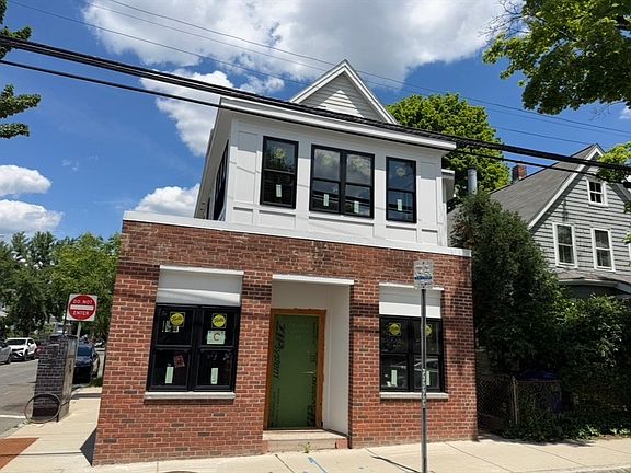 2nd image of 75 Dudley St