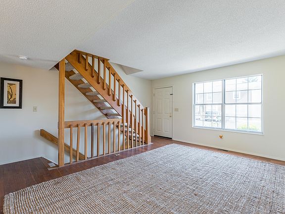 4th image of 4944 Stoneybrook Blvd #15D