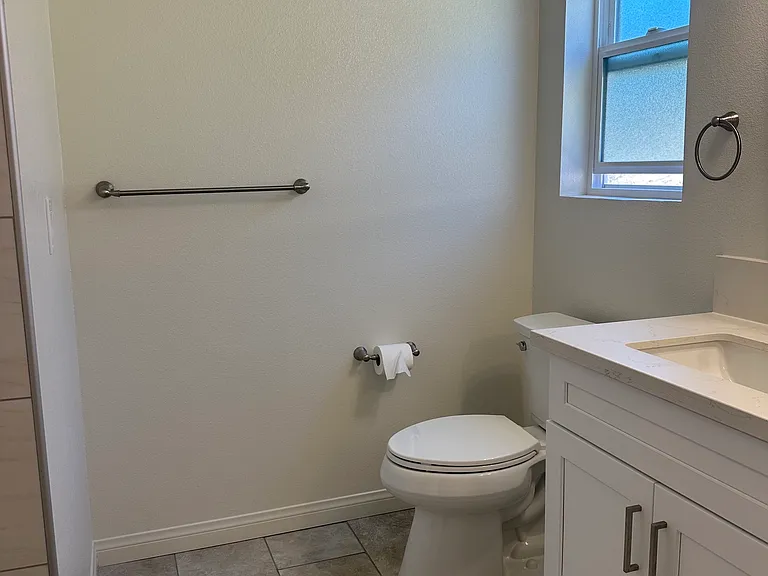 42700 Calle Capistrano — Photo 14
