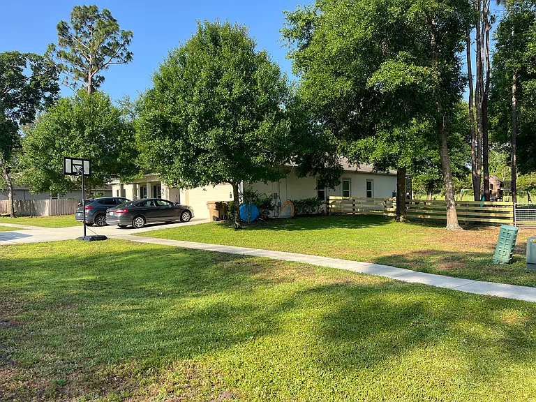 Plymouth Creek Cir — Photo 30