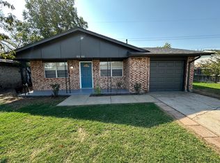 6944 SW Forest Ave, Lawton, OK 73505