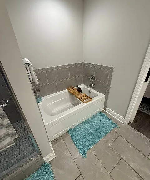 5335 University Gardens Dr — Photo 15