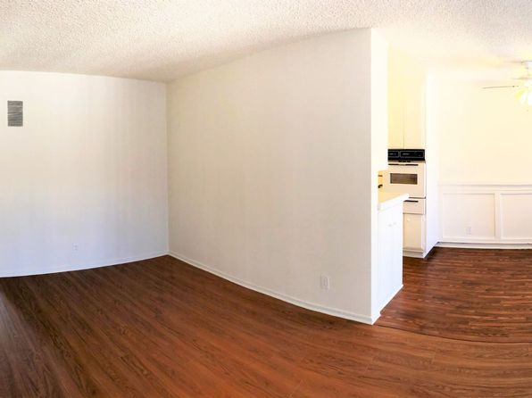 8750 Topanga Canyon Blvd #15