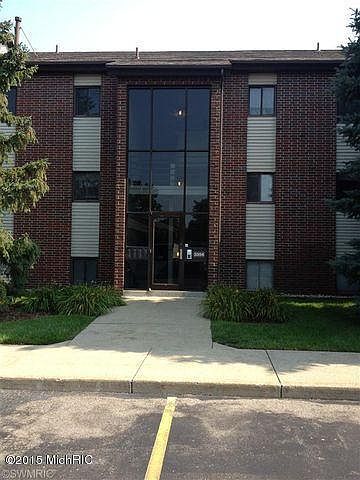1st image of 3354 Devonwood Hls NE APT E