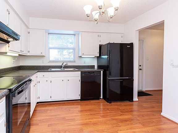 5th image of 200 Saint Andrews Blvd APT 3606