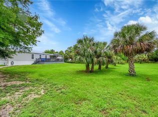 7692 Bartholomew Dr, North Fort Myers, FL 33917
