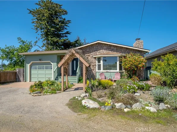 1571 Stuart St, Cambria, CA 93428