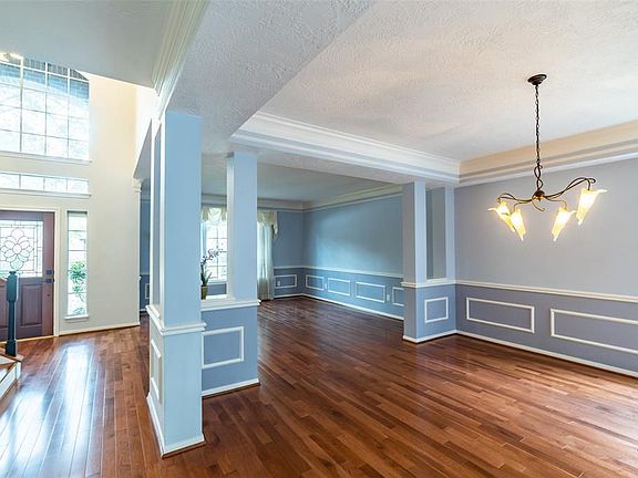 5th image of 7923 S Wellington Ct