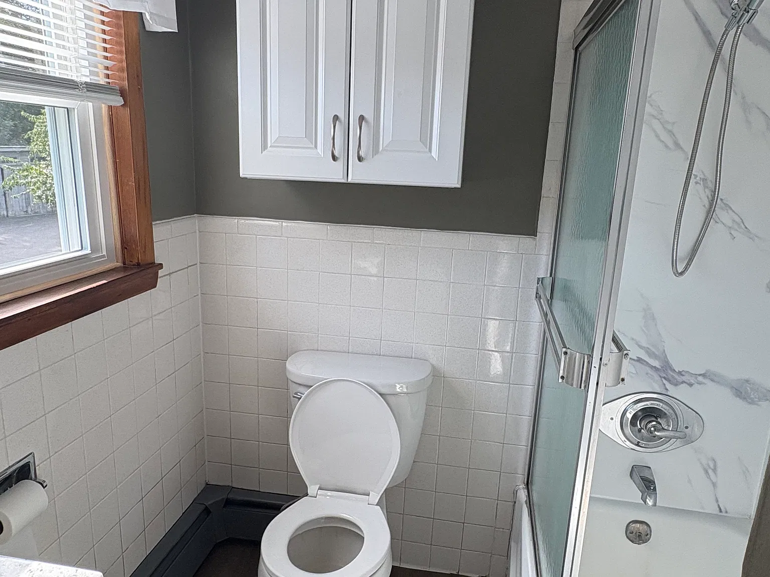 2 bed, 800 sqft, $1,200 — Photo 2