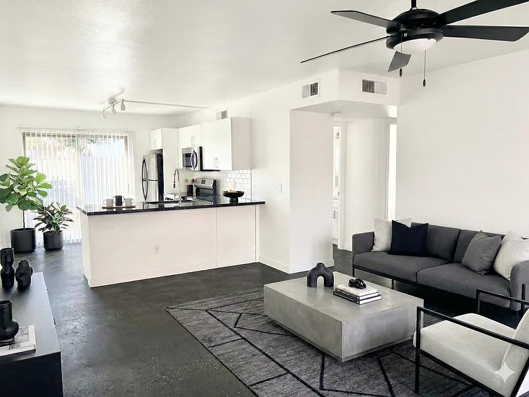 Fairmount Villas — Photo 29