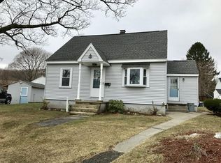12 Bruce St, Worcester, MA 01604