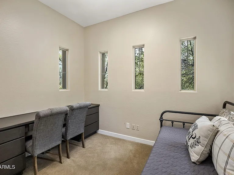 9572 E Mountain Spring Rd — Photo 23