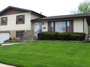 15324 Las Flores Ln, Oak Forest, IL 60452