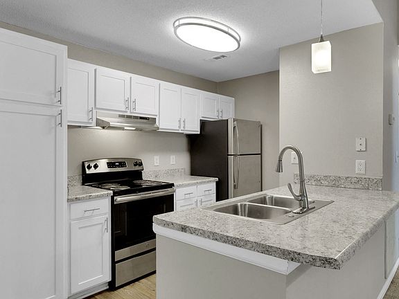 Magnolia - 2 Bed / 2 Bath - 977 Sq.Ft.