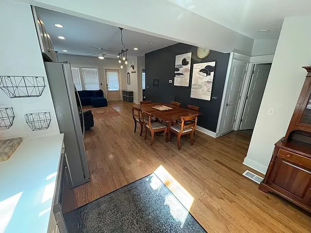 205 Elberta St — Photo 8