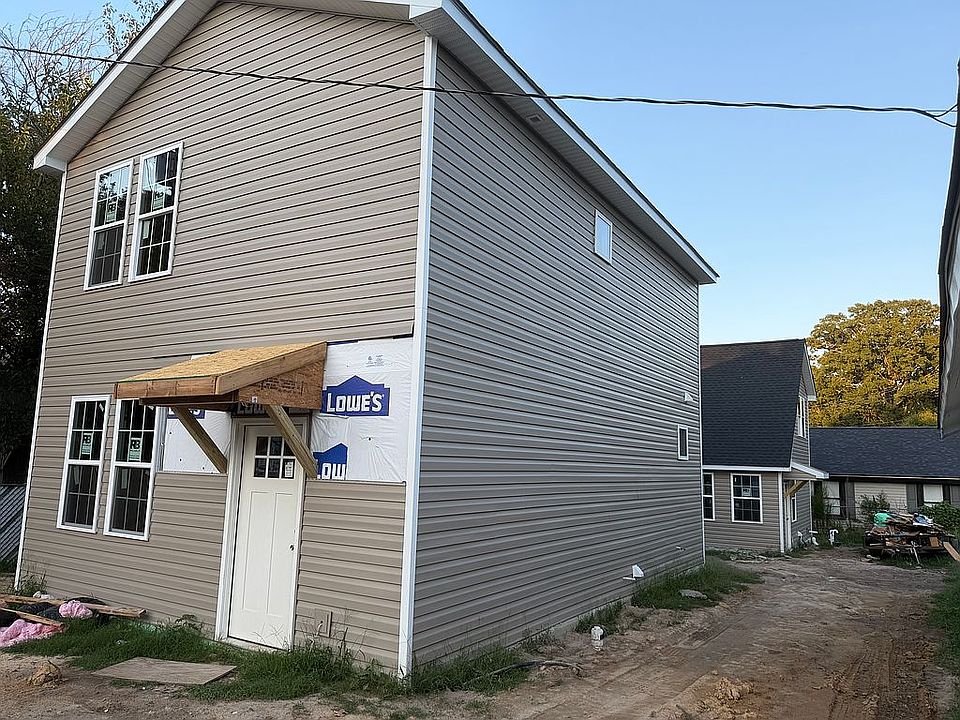 1st image of 313 Spring St