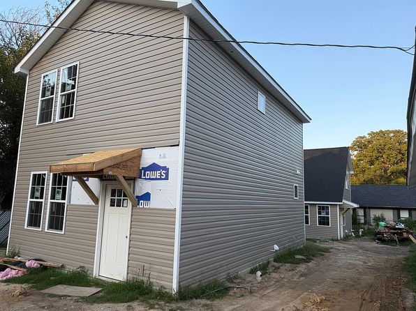 313 Spring St