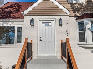 2105 169th St, Hammond, IN 46323