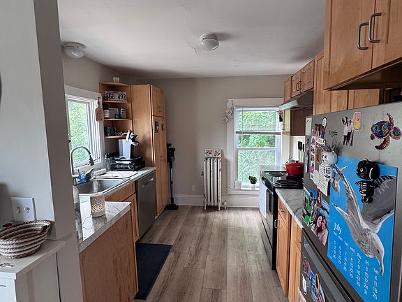 3rd image of 749 Central Ave #2