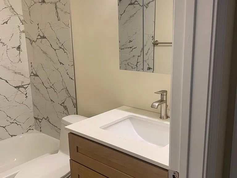 442 Thornwood Dr #A — Photo 13