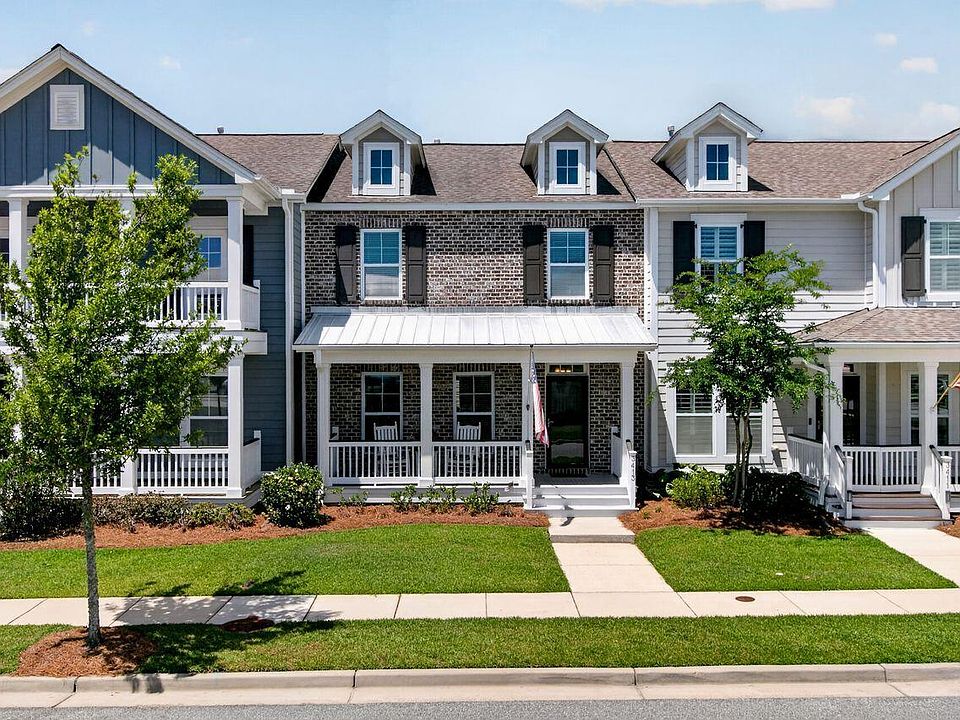 1st image of 3413 Fairwater Pl