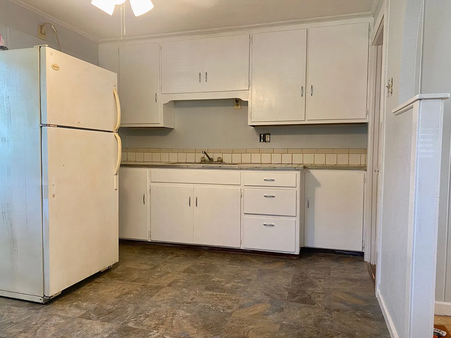 Amazing, Private 1/1 Located In Clearwater — Photo 2