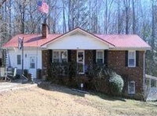 354 Dean Rd, Lillington, NC 27546