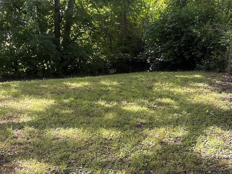 345 Washburn Dr — Photo 11
