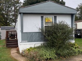 45 Nueville St SW, Grand Rapids, MI 49548