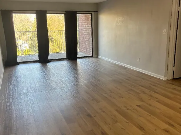 1100 Clarendon St APT 308, Fayetteville, NC 28305